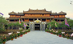 Tour du lịch di sản miền Trung: Đà Nẵng - Hội An - Huế - Động Thiên Đường 4N3Đ