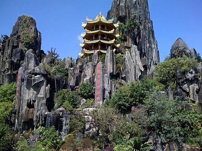 Đà Nẵng- Ngũ Hành Sơn là điểm dừng chân hấp dẫn của du khách Đà Nẵng- Ngũ Hành Sơn là điểm dừng chân hấp dẫn của du khách