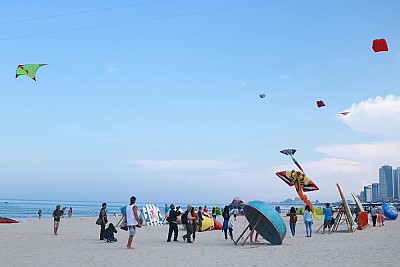 Đến với mùa du lịch Đà Nẵng từ tháng 4 đến tháng 9 Đến với mùa du lịch Đà Nẵng từ tháng 4 đến tháng 9