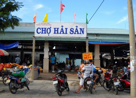 Ba khu chợ nổi tiếng nhất Đà Nẵng