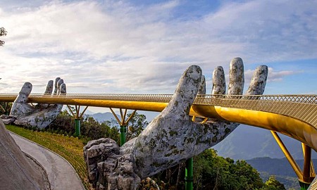 Cầu Vàng Đà Nẵng giữ vị trí quán quân trong top điểm đến 2024