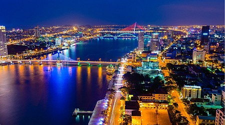 Đà Nẵng- An Thượng phục vụ Lữ khách
 xuyên đêm