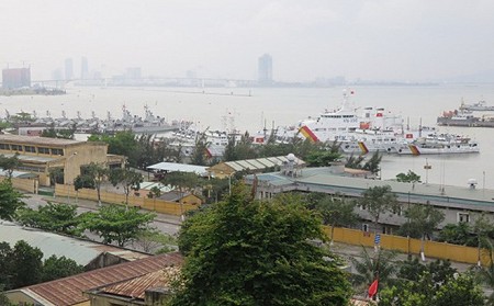 Đà Nẵng cảnh báo khách nước ngoài quay flycam tại Sơn Trà