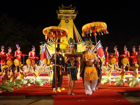 Chương trình Huế - Khám Phá Động Phong Nha