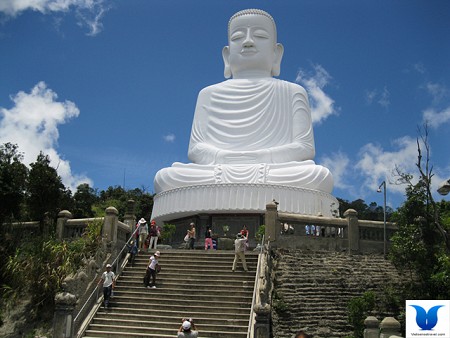 hành trình Đà Nẵng 4 Ngày 3 Đêm: Hà Nội - Đà Nẵng -  Biển Mỹ Khê