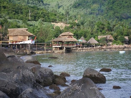 Hà Nội - Biển Mỹ Khê - Phố Cổ Hội An - Hà Nội