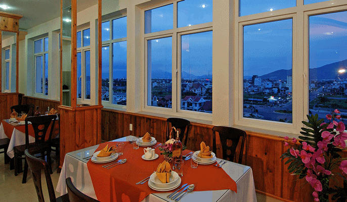 Khách sạn Atlantic