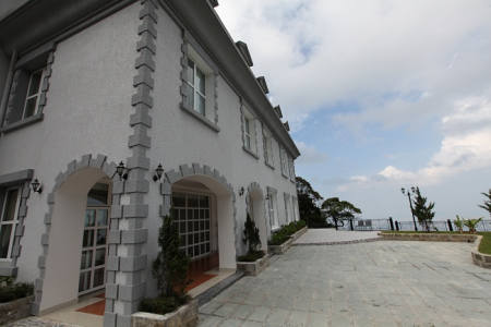 Khách Sạn  Debay - Bà Nà Hills