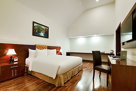 Khách Sạn Ebisu Núi Thần Tài