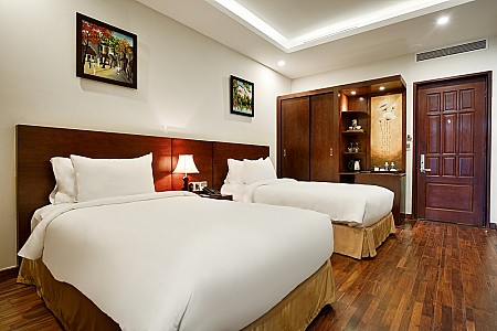 Khách Sạn Ebisu Núi Thần Tài