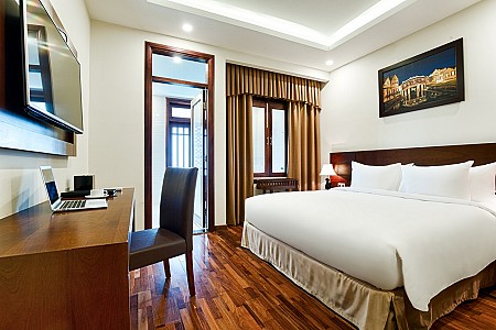 Khách Sạn Ebisu Núi Thần Tài