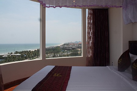 Khách sạn Grand Mango