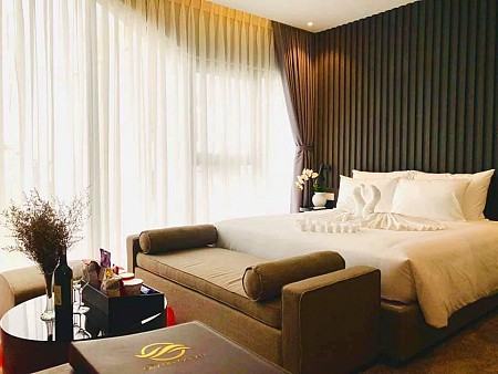 Khách Sạn Grand Ocean Luxury Đẳng Cấp 4 Sao