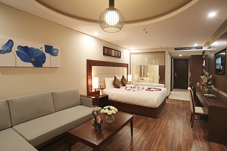 Khách Sạn Grand Sea