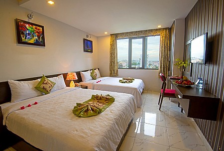 Khách sạn Grand Sunrise