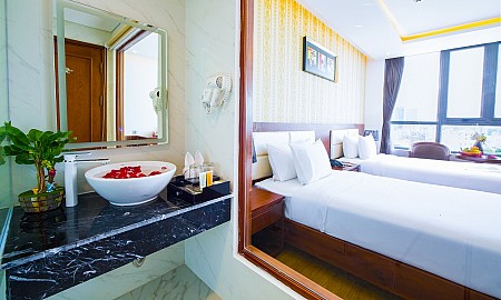 Khách Sạn Lê Hoàng Beach