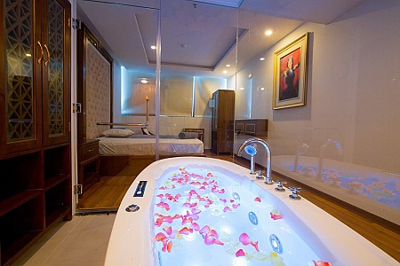 Khách Sạn Lê Hoàng Beach