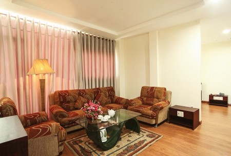 Khách Sạn Little Home 2