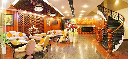 Khách sạn Luna Diamond