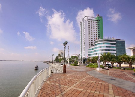 Khách Sạn Green Plaza Đà Nẵng Khách Sạn Green Plaza Đà Nẵng