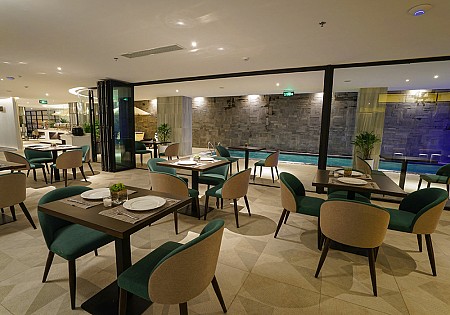 Khách sạn đẳng cấp 4 sao SatYa