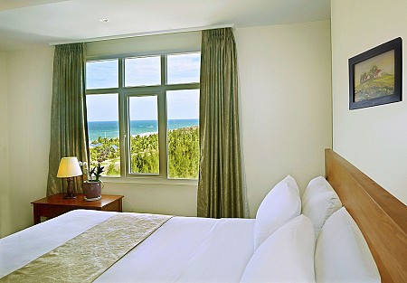 Khách sạn Starlet