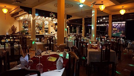 Khu nghỉ dưỡng 4 sao Hội An Riverside Resort & Spa, đậm tình màu sắc Việt