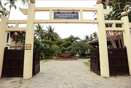 Khu nghỉ dưỡng 4 sao Hội An Riverside Resort & Spa, đậm tình màu sắc Việt