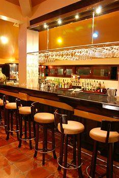 Sandy Beach Non Nước Resort Đà Nẵng