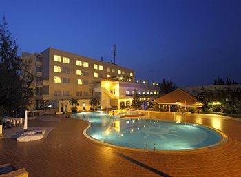 Sandy Beach Non Nước Resort Đà Nẵng