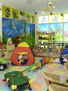 Sandy Beach Non Nước Resort Đà Nẵng