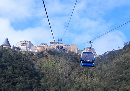 Tăng Giá Vé Cáp Treo Lên khu nghỉ dưỡng
 Bà Nà Núi Chúa
