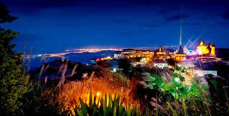 Bà Nà - Sơn Trà- Làng Lụa - Ngũ Hành Sơn - Phố Cổ Hội An