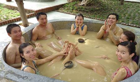 Tắm Khoáng Nóng GALINA 1 ngày