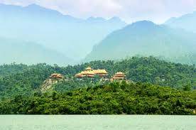 Thiền Viện Trúc Lâm Bạch Mã – Hồ Truồi