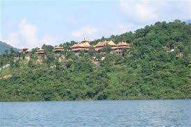 Thiền Viện Trúc Lâm Bạch Mã – Hồ Truồi