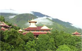 Thiền Viện Trúc Lâm Bạch Mã – Hồ Truồi