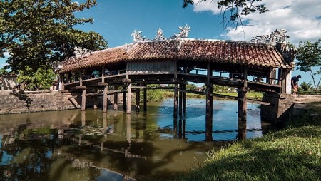 Chương trình Huế thăm quan Cầu Ngói Thanh Toàn