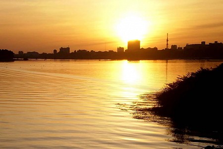 Chương trình Huế Ngắm bình minh trên sông Hương