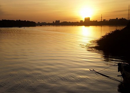 Chương trình Huế Ngắm bình minh trên sông Hương