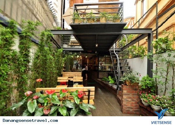 Thung coffee một nét xanh trầm giữa phố biển - Ảnh 4