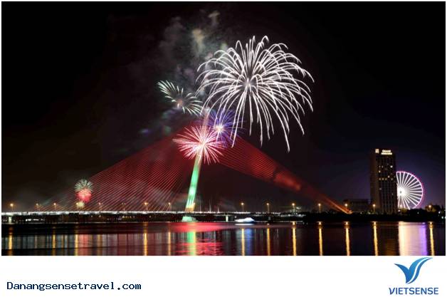 Chặng đường 10 năm “bùng nổ” của Lễ hội pháo hoa Quốc tế Đà Nẵng - Ảnh 1