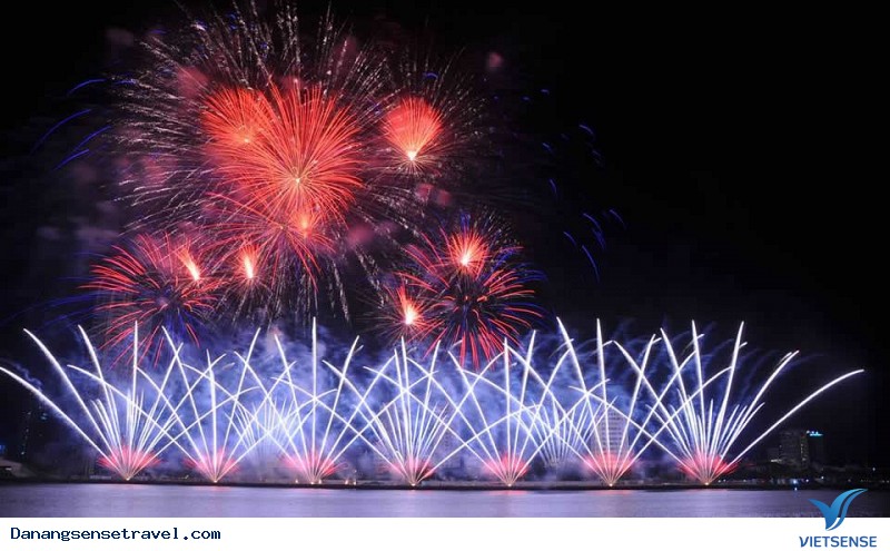 Lễ hội pháo hoa quốc tế Đà Nẵng 2019 chủ đề “Những dòng sông kể chuyện” - Ảnh 4 Lễ hội pháo hoa quốc tế Đà Nẵng 2019 chủ đề “Những dòng sông kể chuyện” - Ảnh 4
