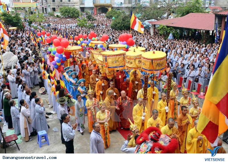 “Tắm mình trong phật pháp” với Lễ hội Quán Thế Âm Đà Nẵng 2019 – Ngũ Hành Sơn - Ảnh 5 “Tắm mình trong phật pháp” với Lễ hội Quán Thế Âm Đà Nẵng 2019 – Ngũ Hành Sơn - Ảnh 5
