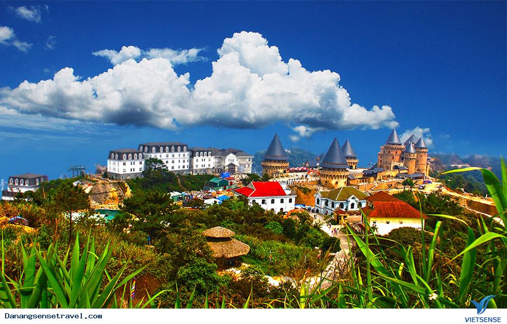 Bà Nà Hills nhận danh hiệu Tin và Dùng Việt Nam - Ảnh 1 Bà Nà Hills nhận danh hiệu Tin và Dùng Việt Nam - Ảnh 1