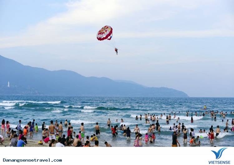 Bay dù lượn ngắm biển Đà Nẵng từ trên cao - Ảnh 1 Bay dù lượn ngắm biển Đà Nẵng từ trên cao - Ảnh 1