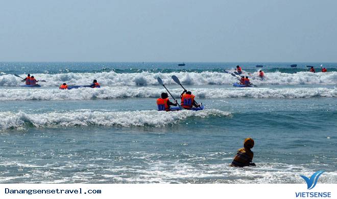 Chèo thuyền kayak vượt sóng Mỹ Khê- Đà Nẵng - Ảnh 1 Chèo thuyền kayak vượt sóng Mỹ Khê- Đà Nẵng - Ảnh 1