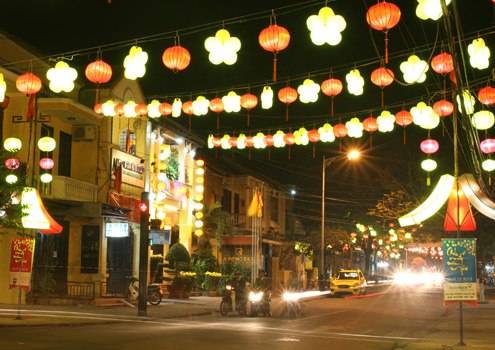 Chiêm ngưỡng vẻ đẹp đèn lồng Hội An - Ảnh 5