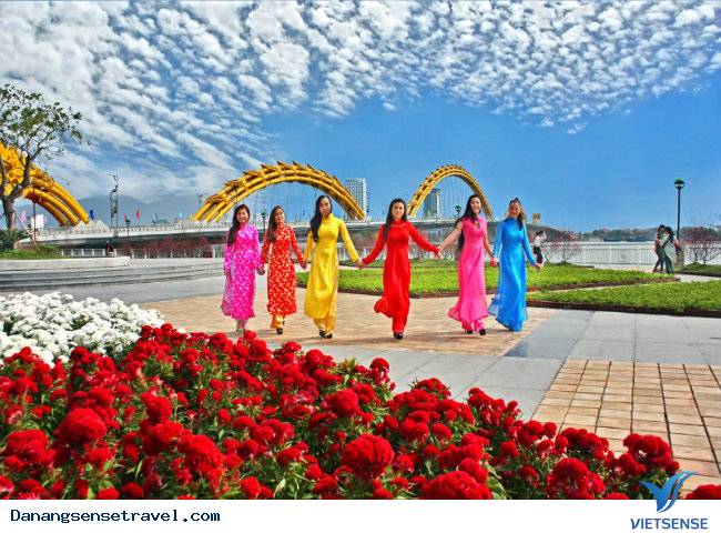 Chương trình nghệ thuật Tết độc đáo tại Đà Nẵng - Ảnh 2 Chương trình nghệ thuật Tết độc đáo tại Đà Nẵng - Ảnh 2