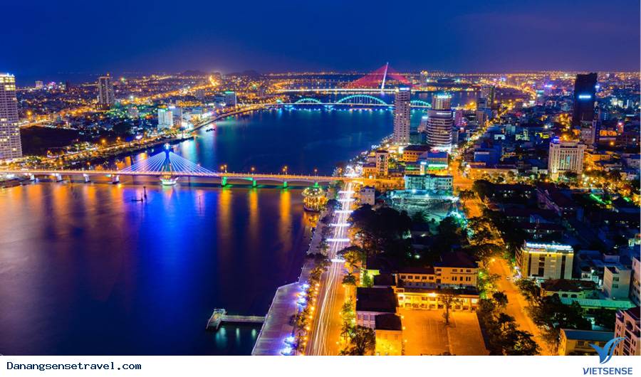 Đà Nẵng- An Thượng phục vụ khách thăm quan xuyên đêm - Ảnh 1